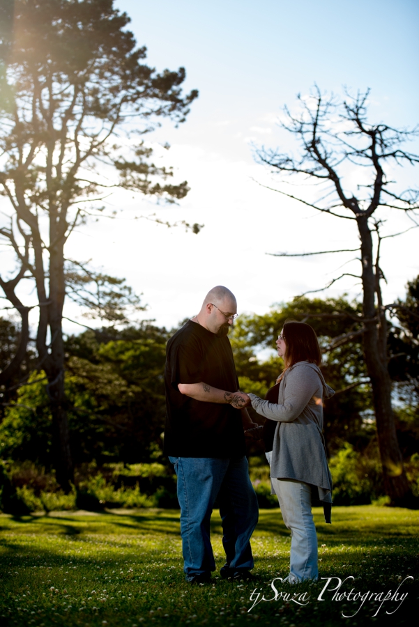 Engagement Photo Shoot at Odiorne Point